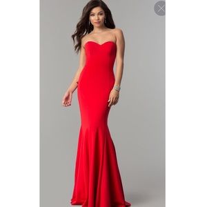 Red Strapless sweet-heart Jovani Dress!!
